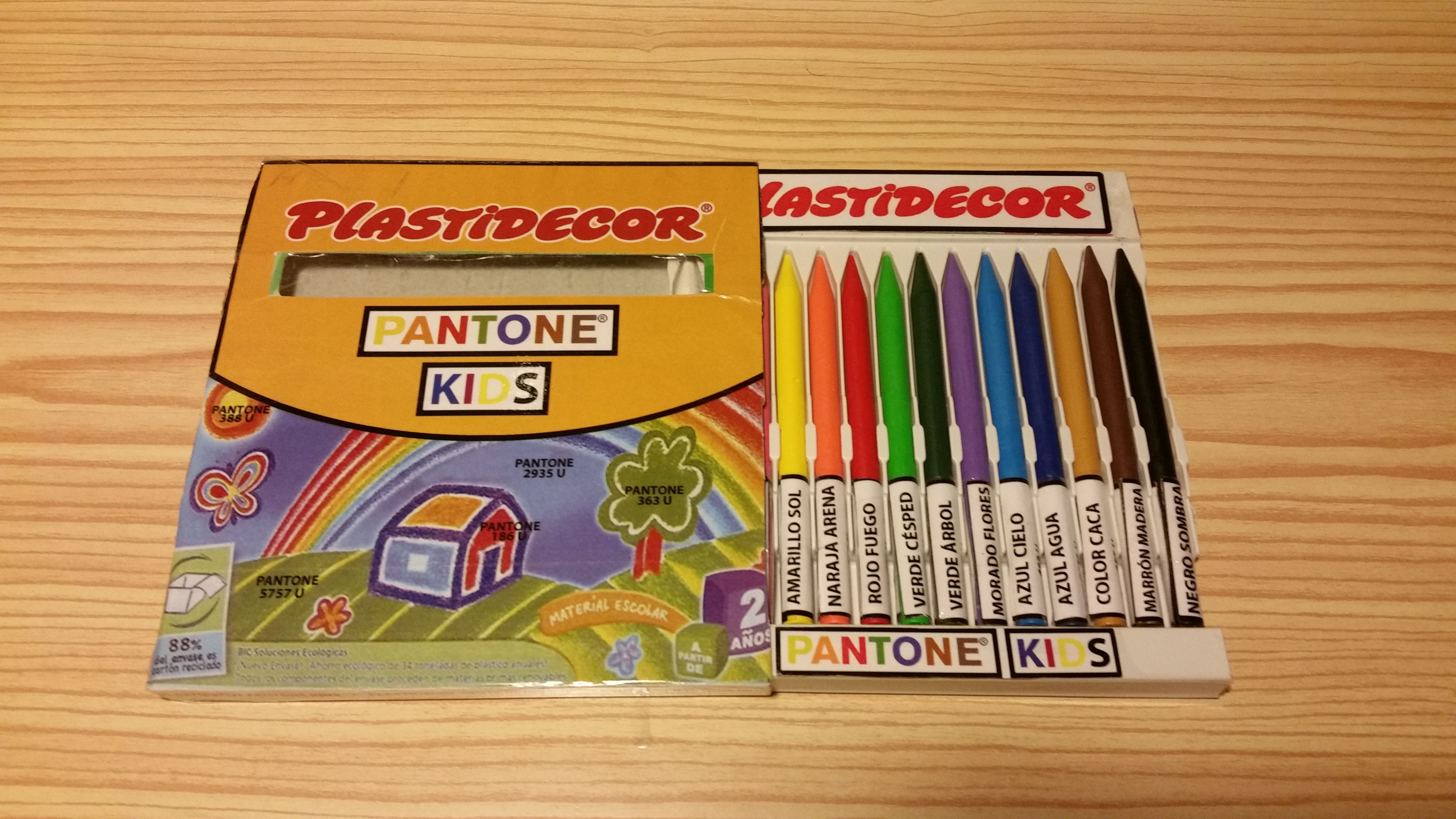 plastidecor pantone 7